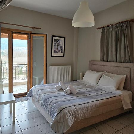 Cave Apartments Ioannina Ngoại thất bức ảnh