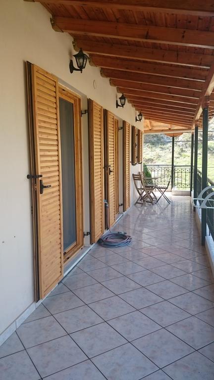 Cave Apartments Ioannina Phòng bức ảnh