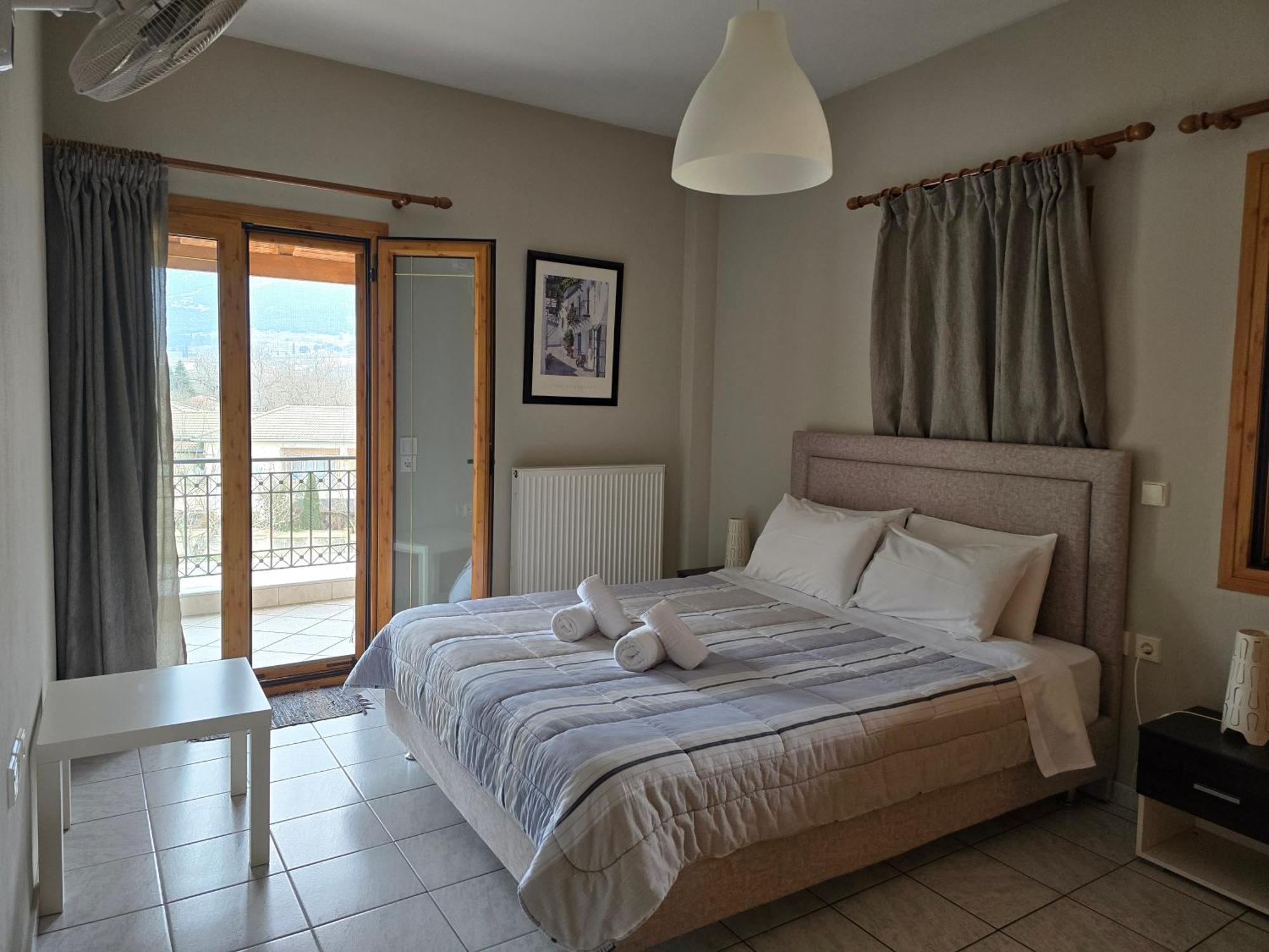 Cave Apartments Ioannina Ngoại thất bức ảnh