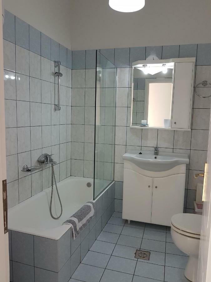 Cave Apartments Ioannina Ngoại thất bức ảnh